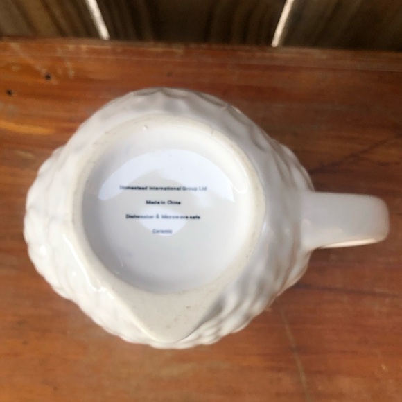 White Owl 3D Embossed Ceramic Coffee Mug Aqua Blue Inside - Picture 7 of 8